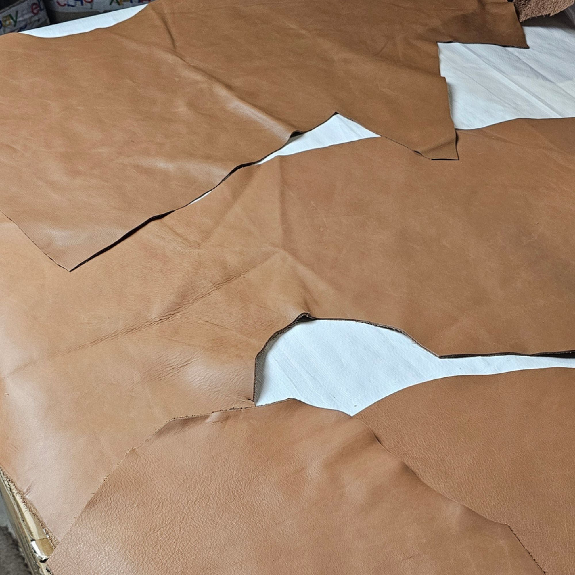 Assorted Brown Leather Pieces – 1–2 Sq Ft