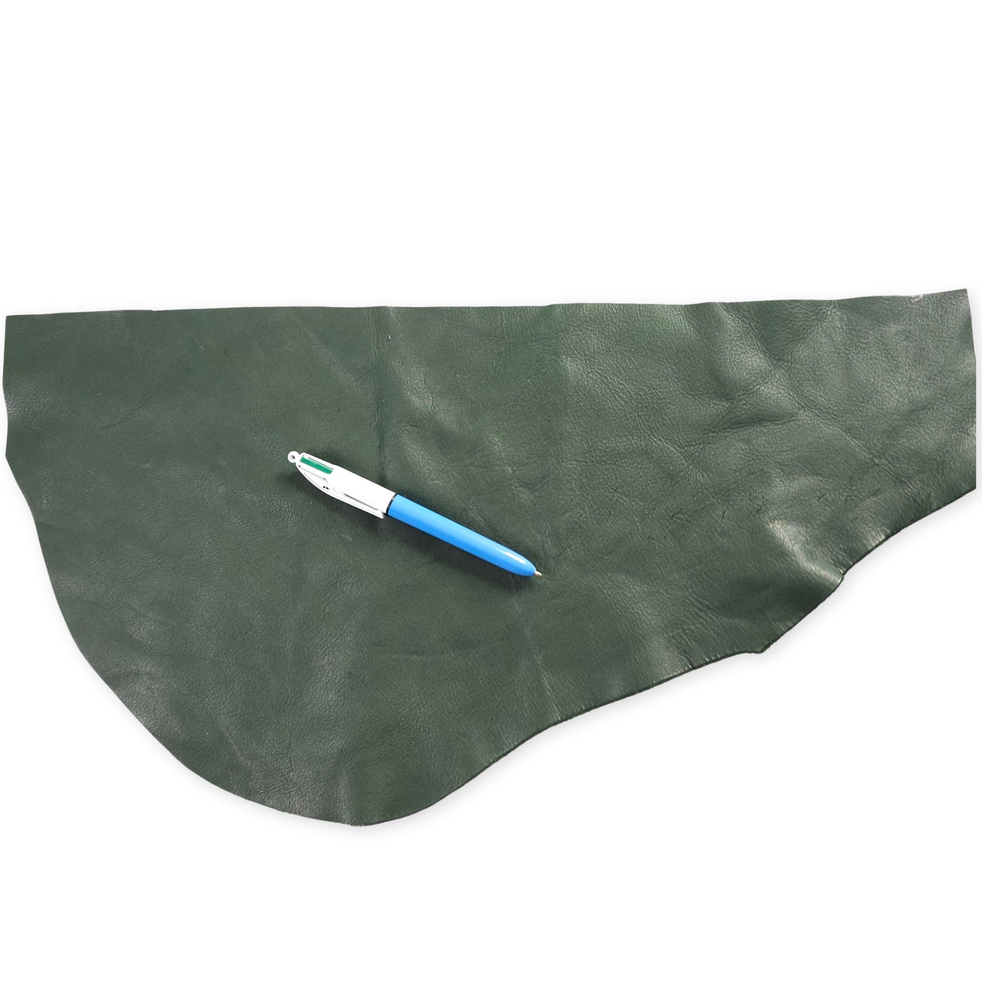 Coloured Veg Tan Leather Pieces – 0.5–1 Sq Ft | 1.4–1.6mm